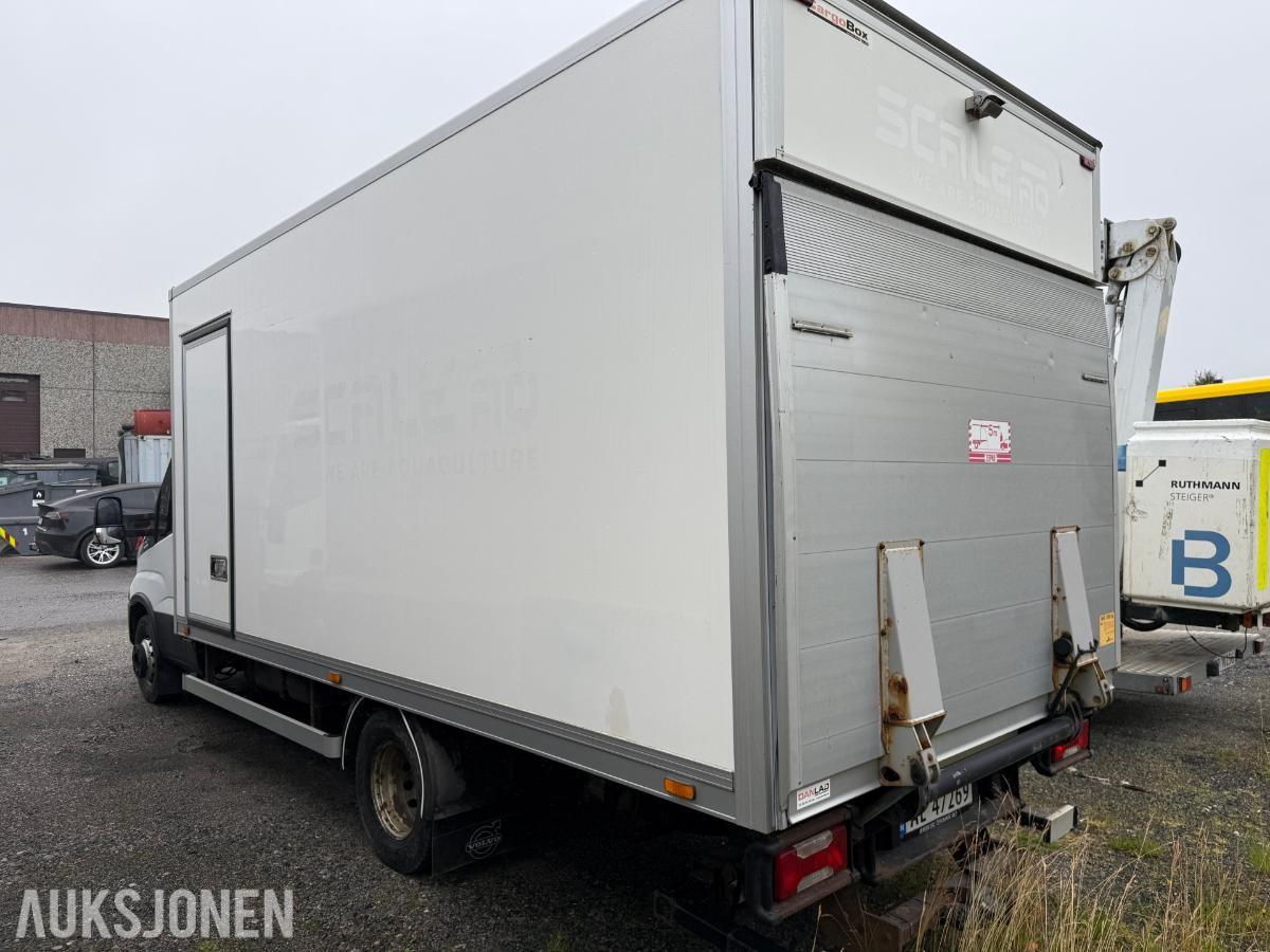 2016 Iveco Daily skapbil automat 7,2T Zepro lift Webasto